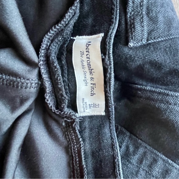 Abercrombie Ankle Straight Maternity Jean - Picture 4 of 4